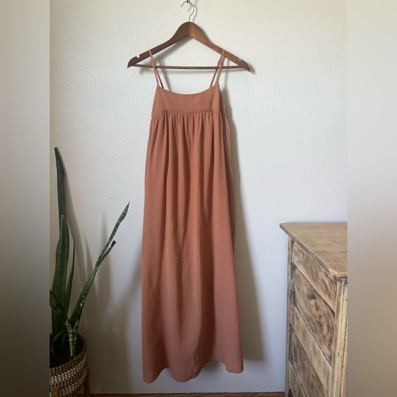 bohme Dresses & Skirts - Bohme Gauzey Terracotta Maxi Dress Small